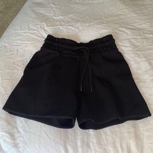 Lululemon soft ambitions shorts